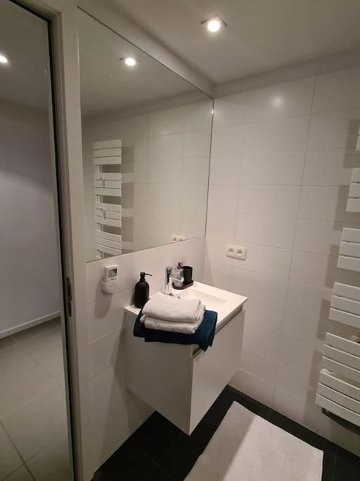 Beau Studio Apartment Brussels Luaran gambar