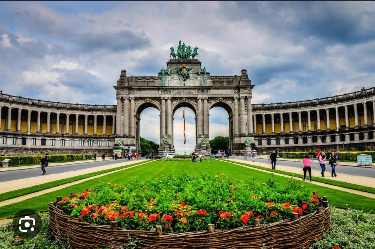 Beau Studio Apartment Brussels Luaran gambar